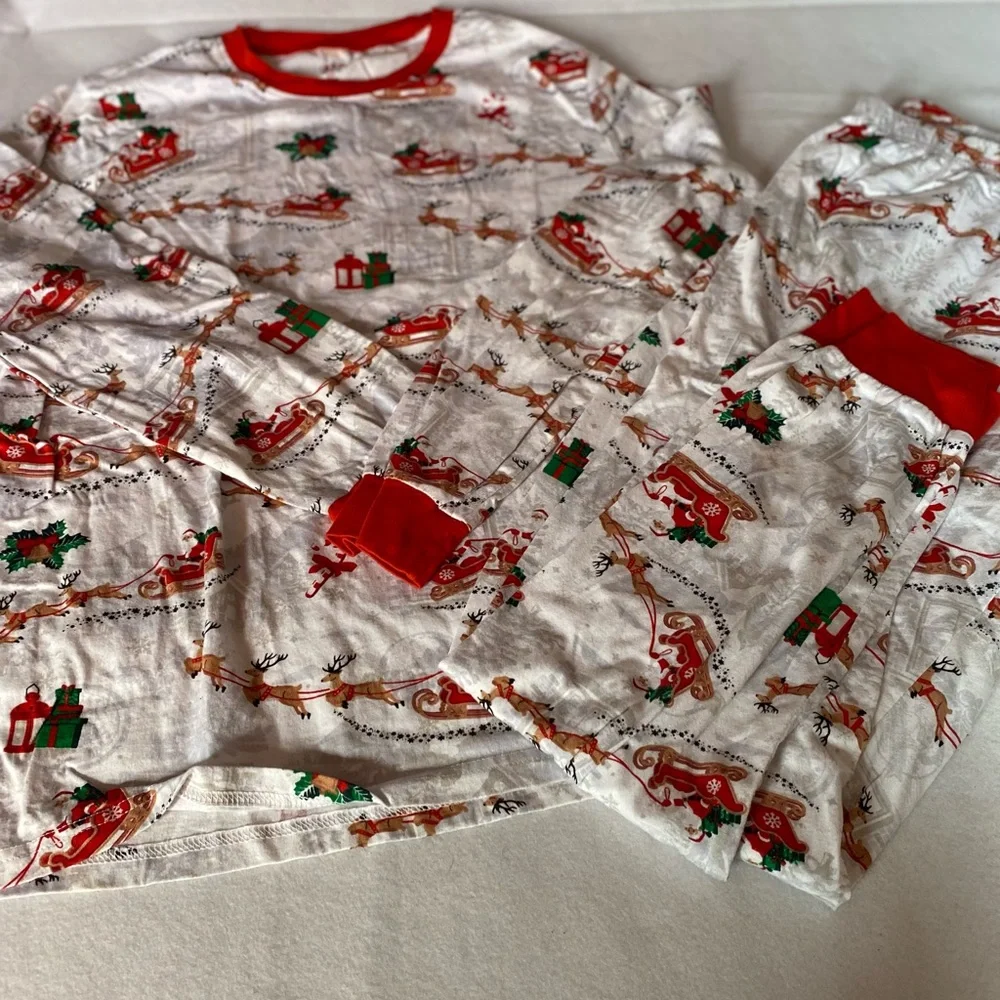 PJ Place Holiday Pajama Set Women Size Large Red Green Worn Once! Xmas